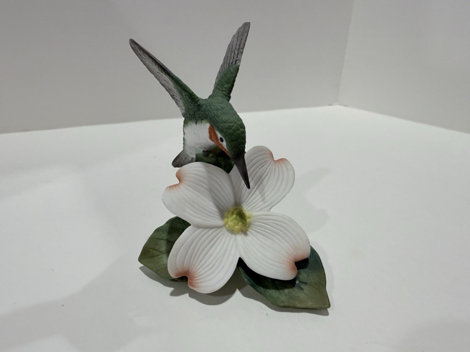 Vtg Fine Porcelain Andrea By Sadek Humming Bird And Flower