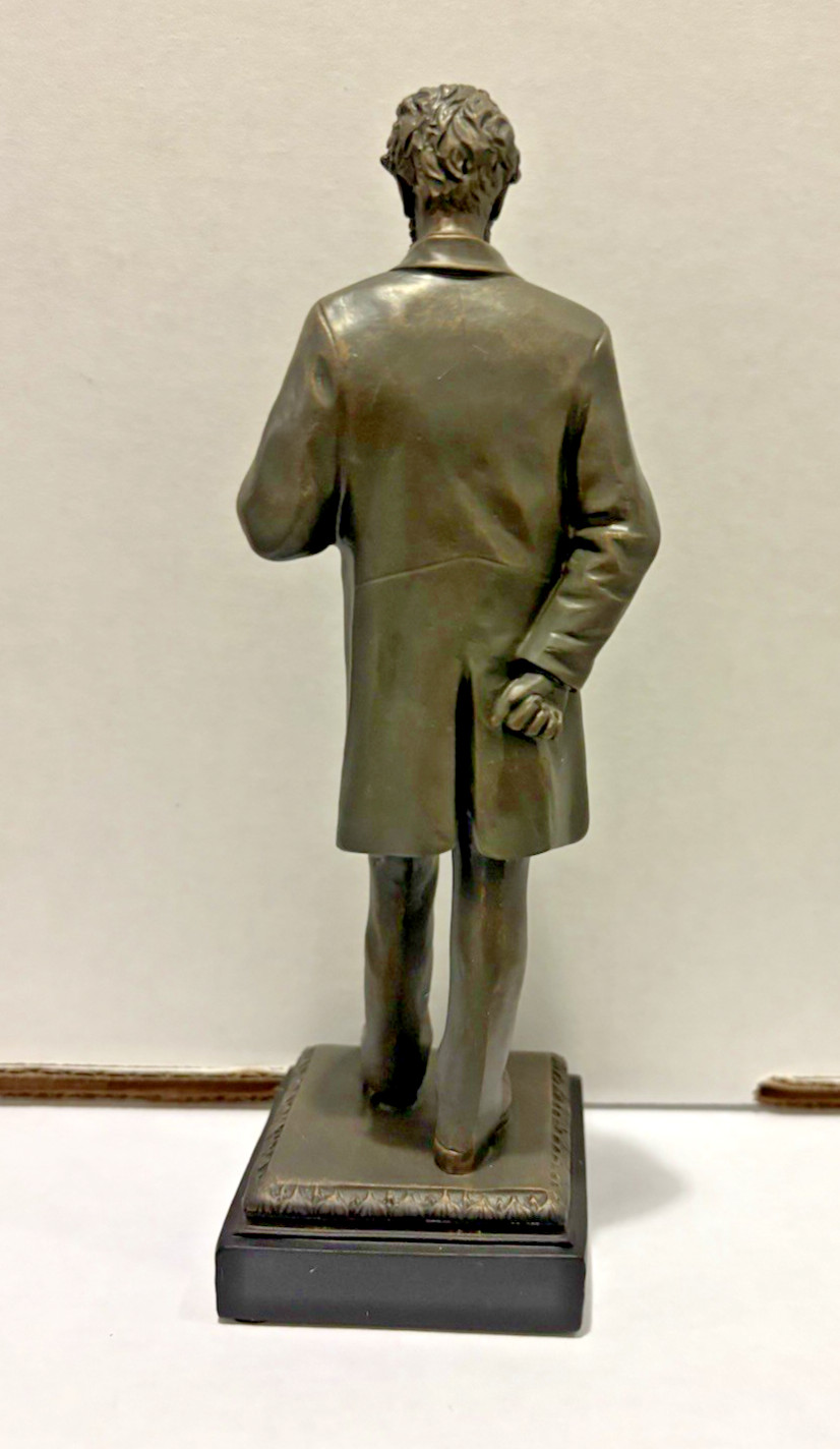 Abraham Lincoln Commemorative 7″ Standing Sculpture Collectible Statue New