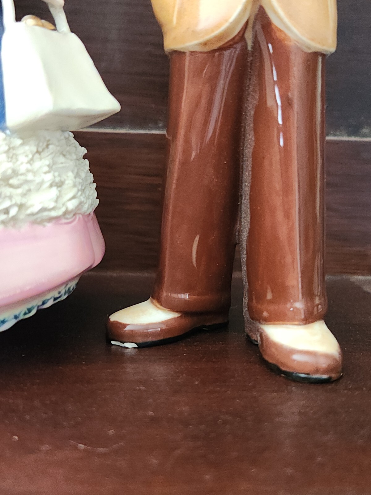 Vintage 1950’s Kitsch Figurines Boy And Girl 7in Holland Mold Ceramics