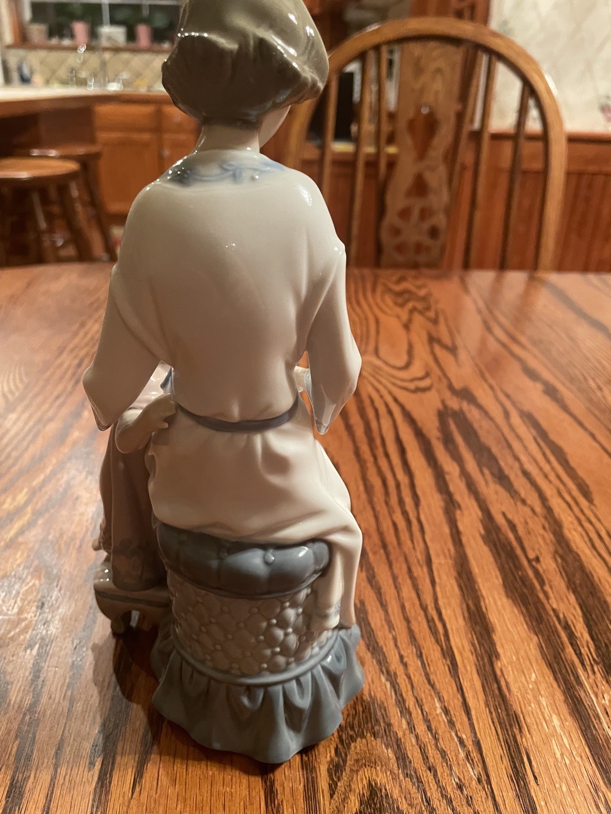 Lladro Mother and Child Figurine 9 Inches #5650 Retired