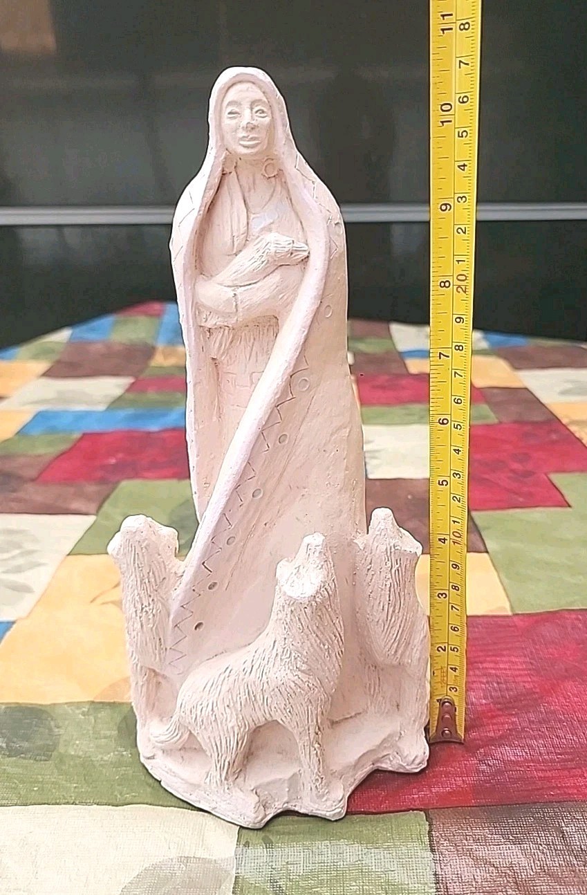VTG Ethnic Tribal Wolf Mother Goddess W/a Cub Clay Art 10.5″ Figurine Statuette