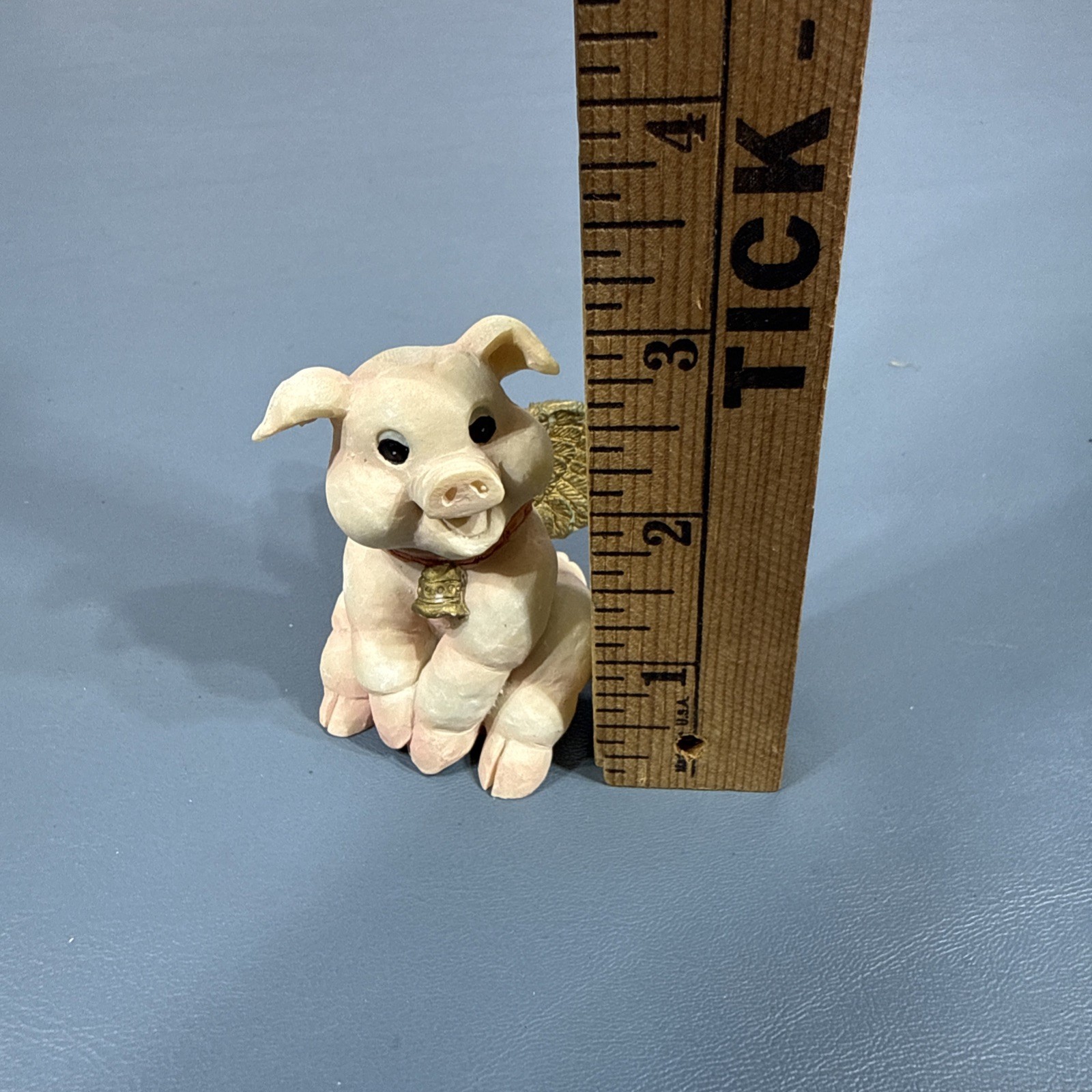 Vintage Flying Pig Winged Angle Artmark 3″ X 2″ Farm Country Collectible
