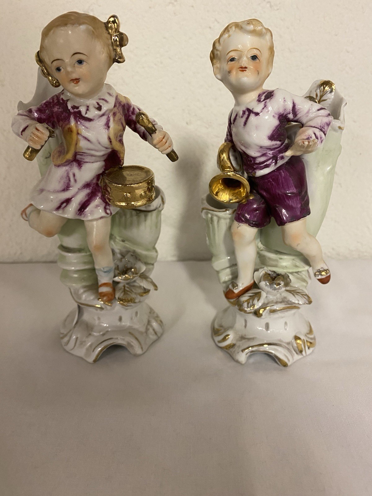 Antique German Style Porcelain Figurine/Vase Couple Playing Instruments READ