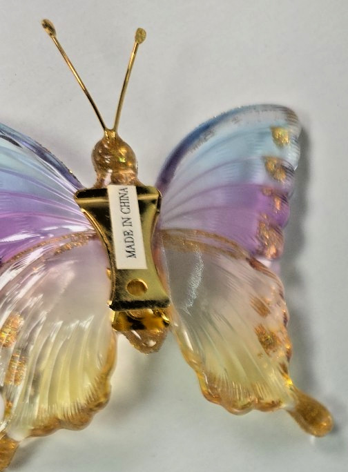 Iridescent Acrylic Butterfly Figurine w/Gold Glitter Memo Deco Jewelry Clip