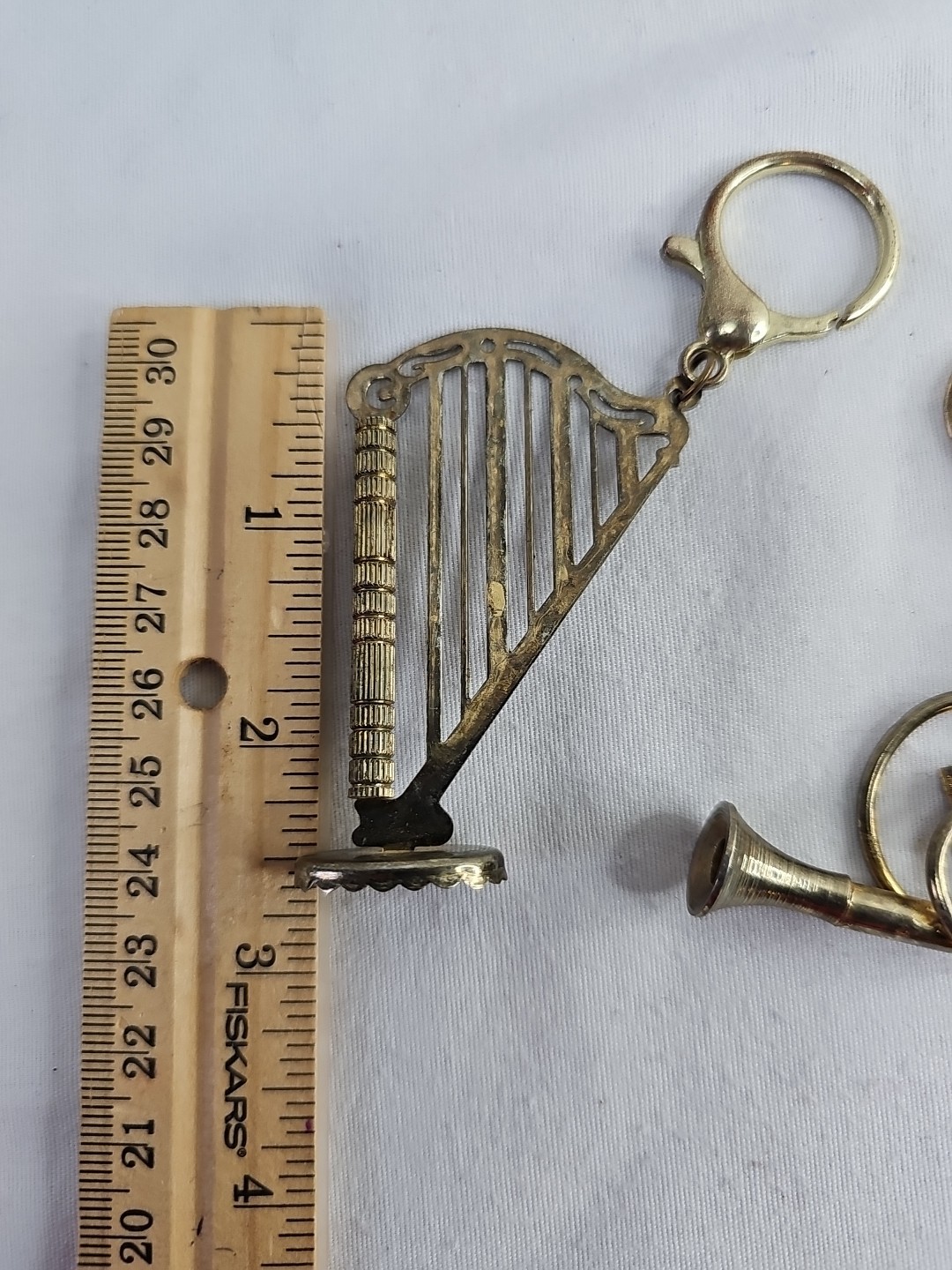 Set of 3 Musical Keychains Brass 3.75″ Viola, 2.5″ Harp, 2″ French Horn Metal