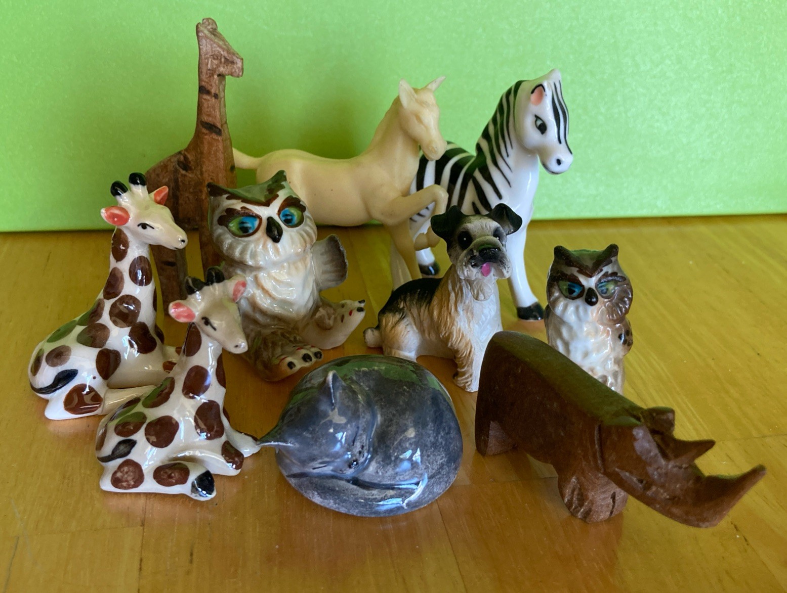 Trinket Shelf Mini Animals Lot of 10 Ceramic**see Description ** Wood & Plastic