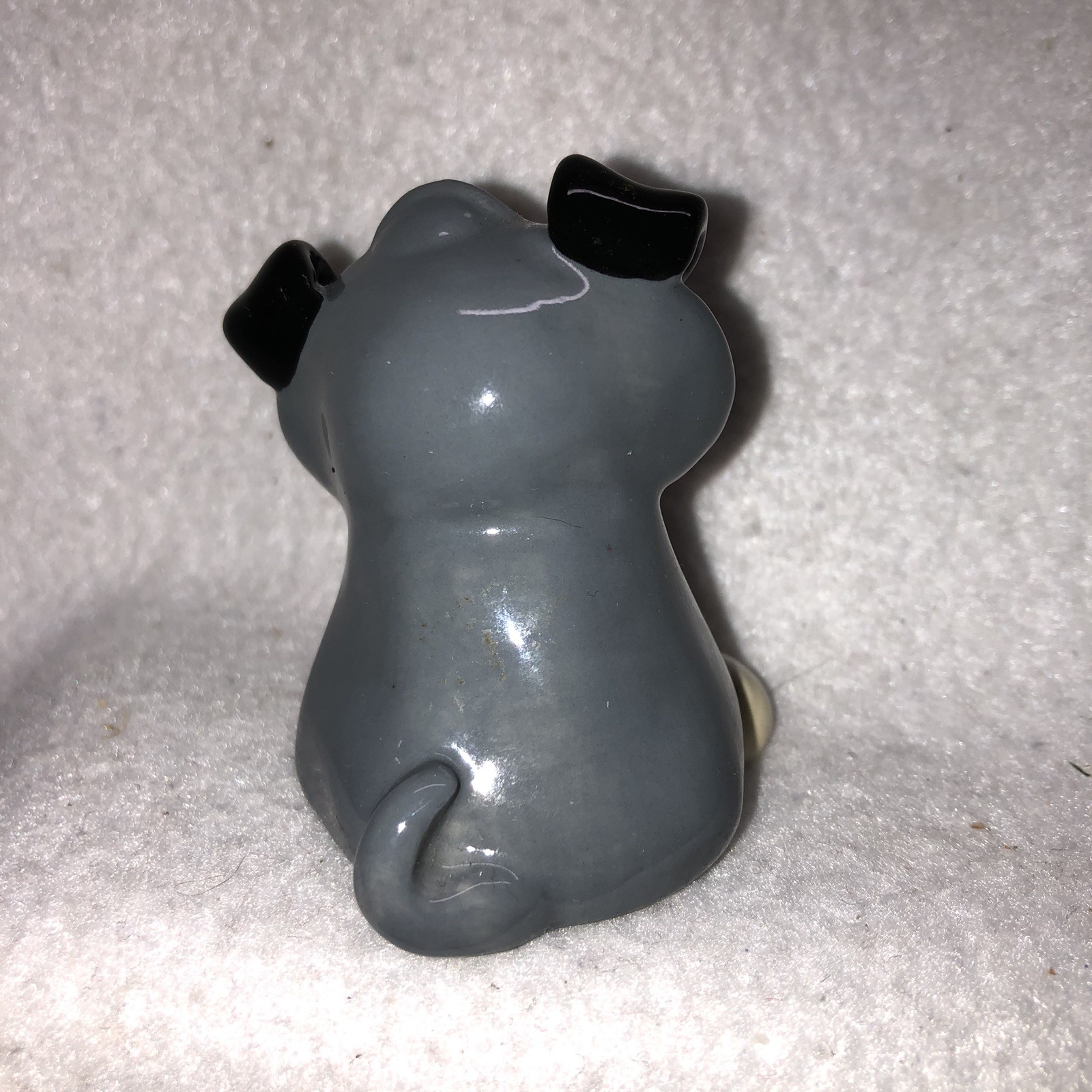 Hand Painted Dog Figurine By Douglas Russ Berrie Gray Vintage Mini Signed 2″ T