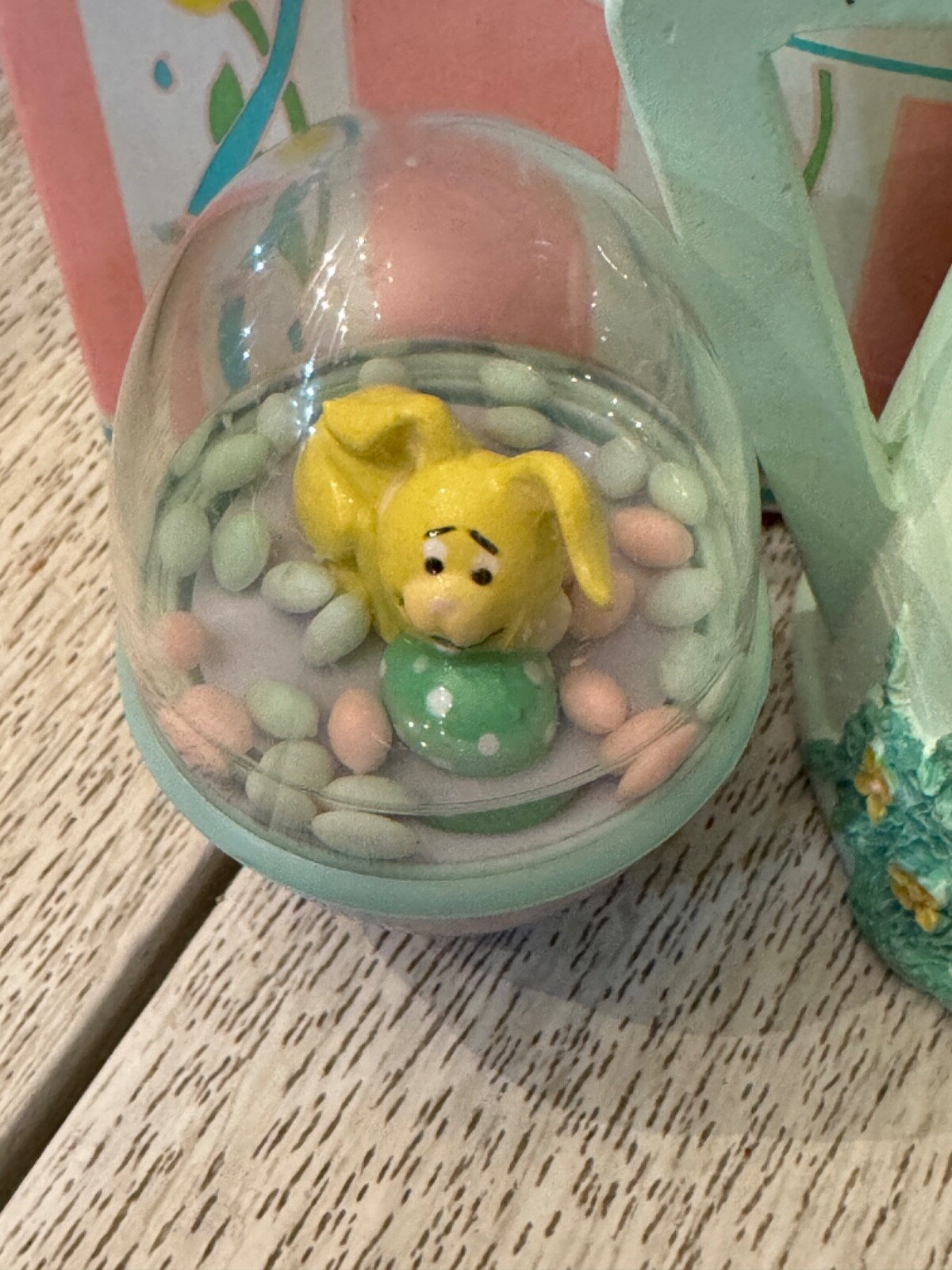 Vintage Russ Berrie Li’l Cozy Cottage Watering Can Easter Bunnies Figurine & Box