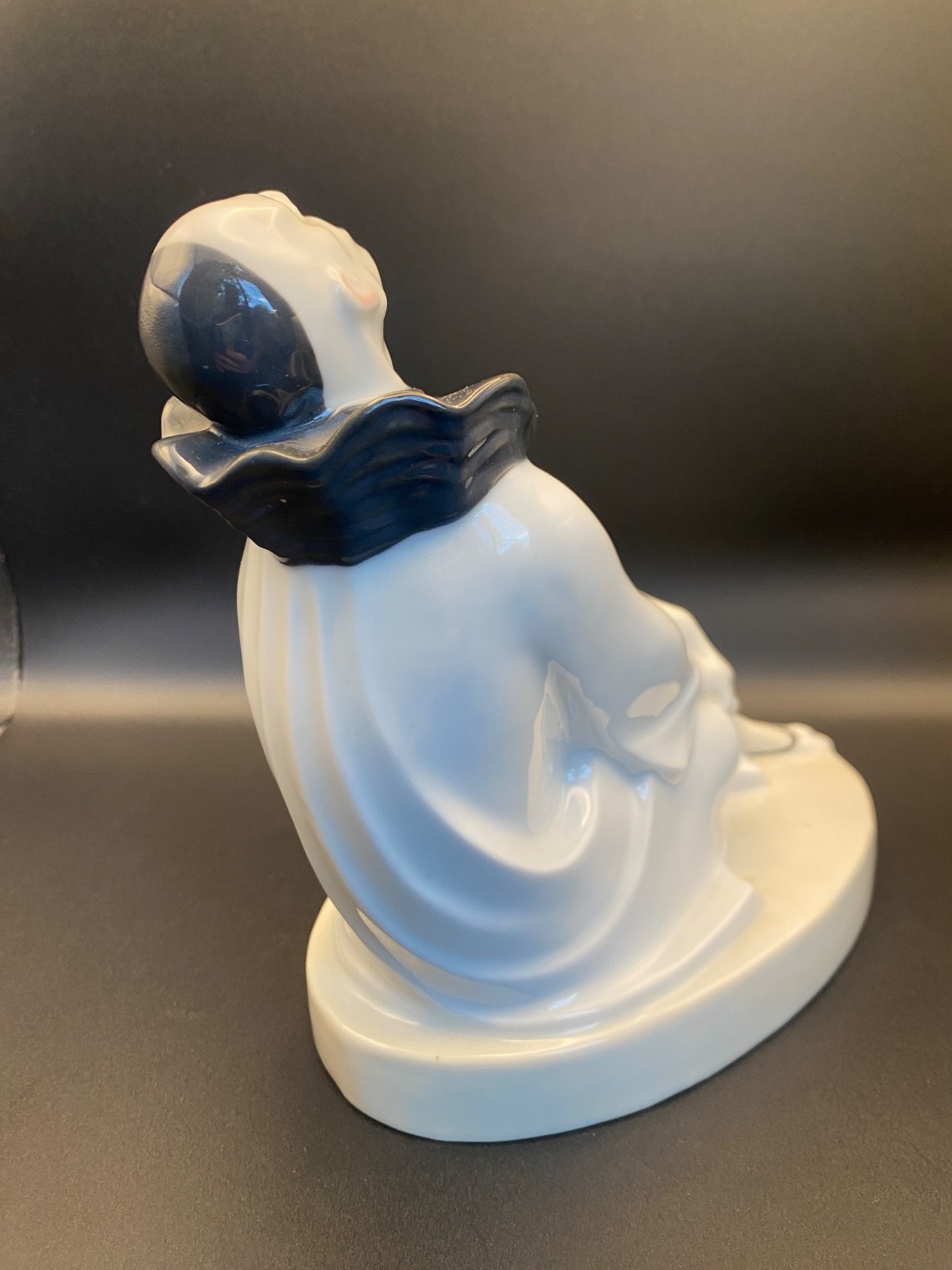 Gebruder Heubach Pierrot porcelain figurine Wera Bartels Large Art Deco /0713