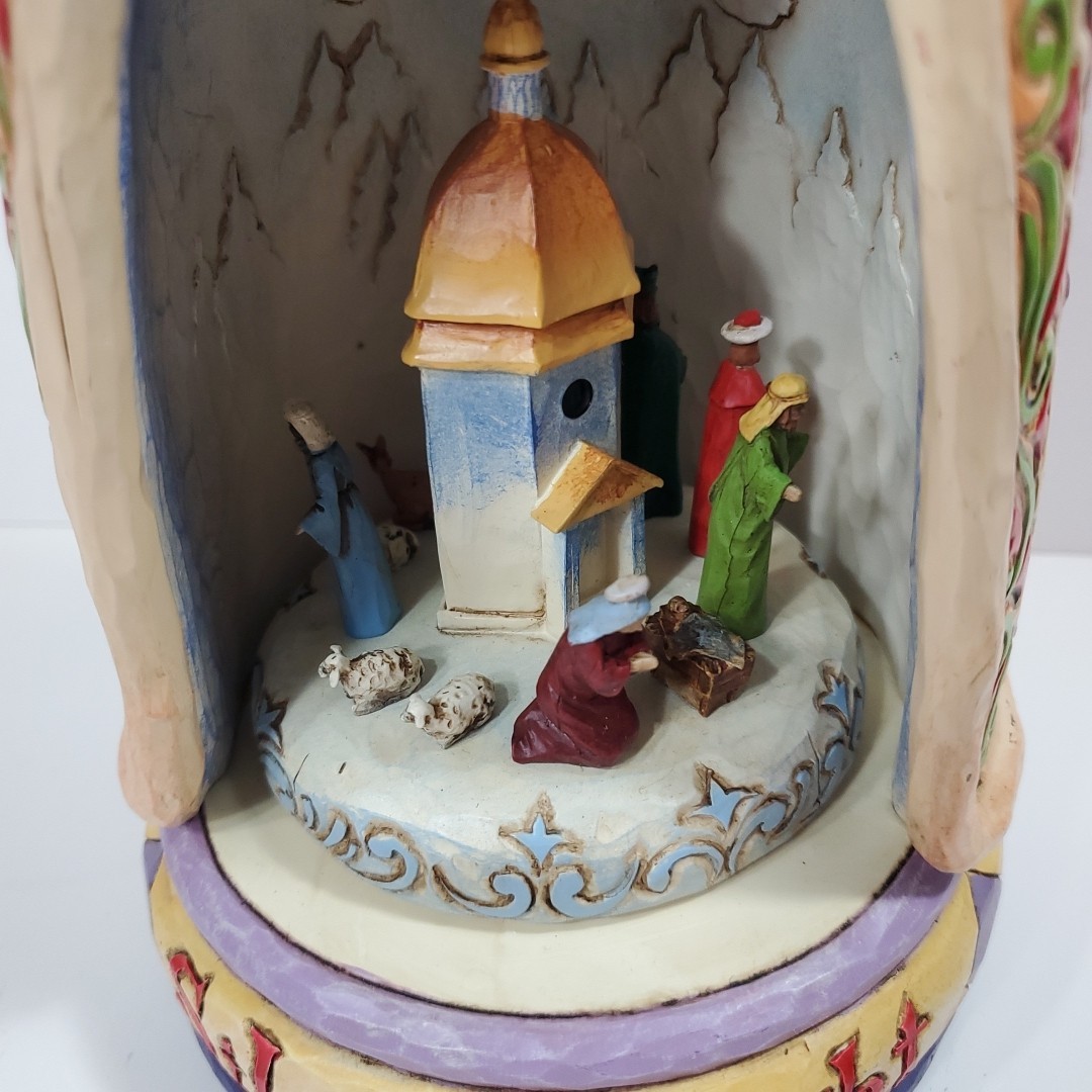 Jim Shore “Silent Night”-2006-No Box-Pre Owned-Musical Figurine