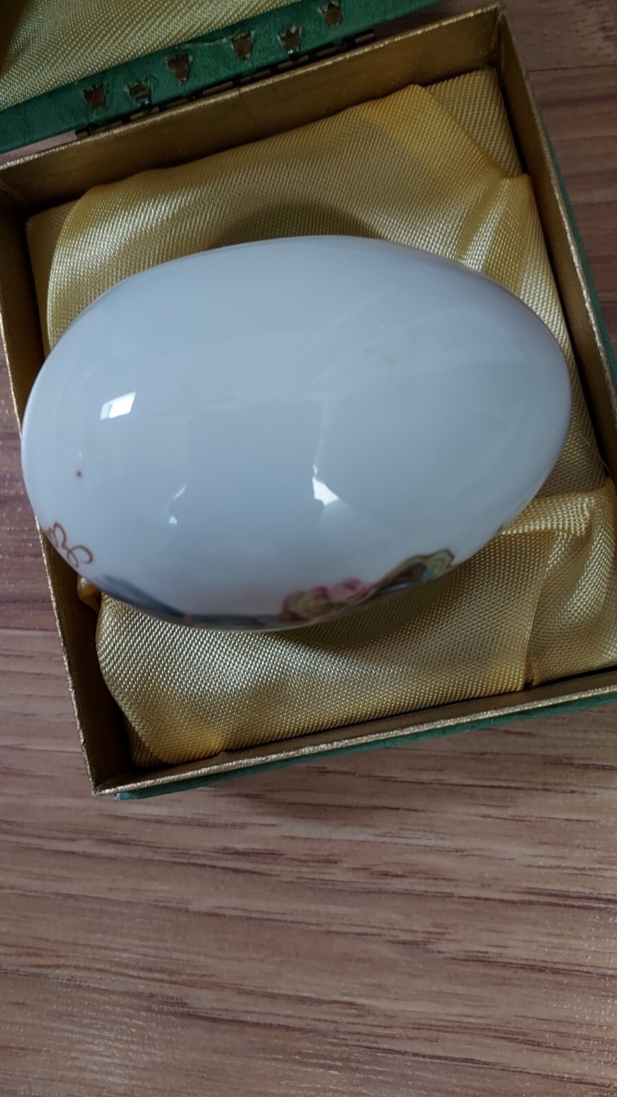 Royal Bayreuth Porcelain China Egg Easter 1976 Woman And Flowers Germany Vintage