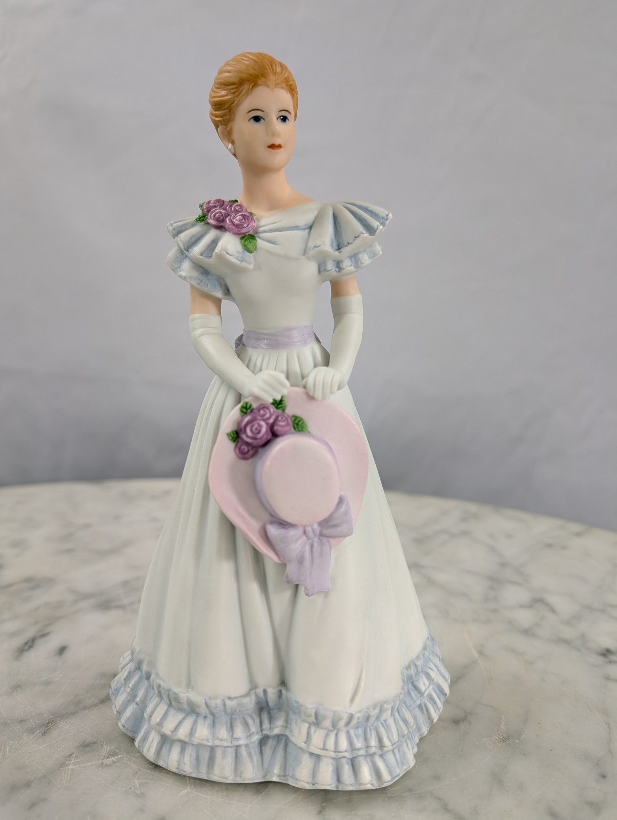 Vintage 1999 Home Interiors & Gifts Porcelain Figurine “Elizabeth” #14061-99