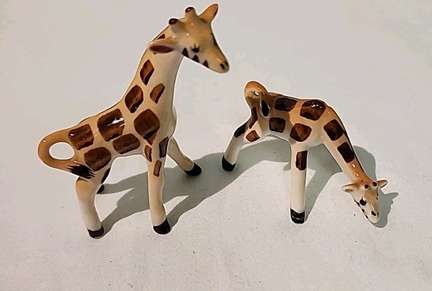 Vintage MCM Swt Of 2 Bone China Miniature Giraffe Set Figurines Made In Japan