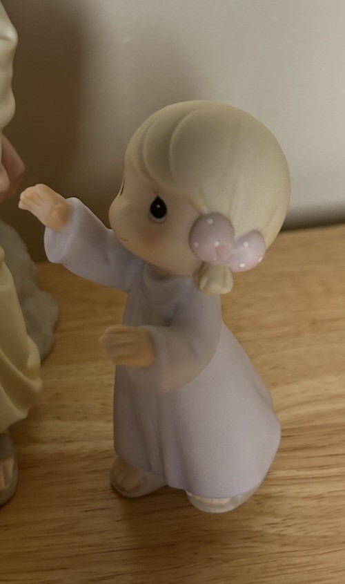 RARE Precious Moments He Shall Lead The Children Jesus no box