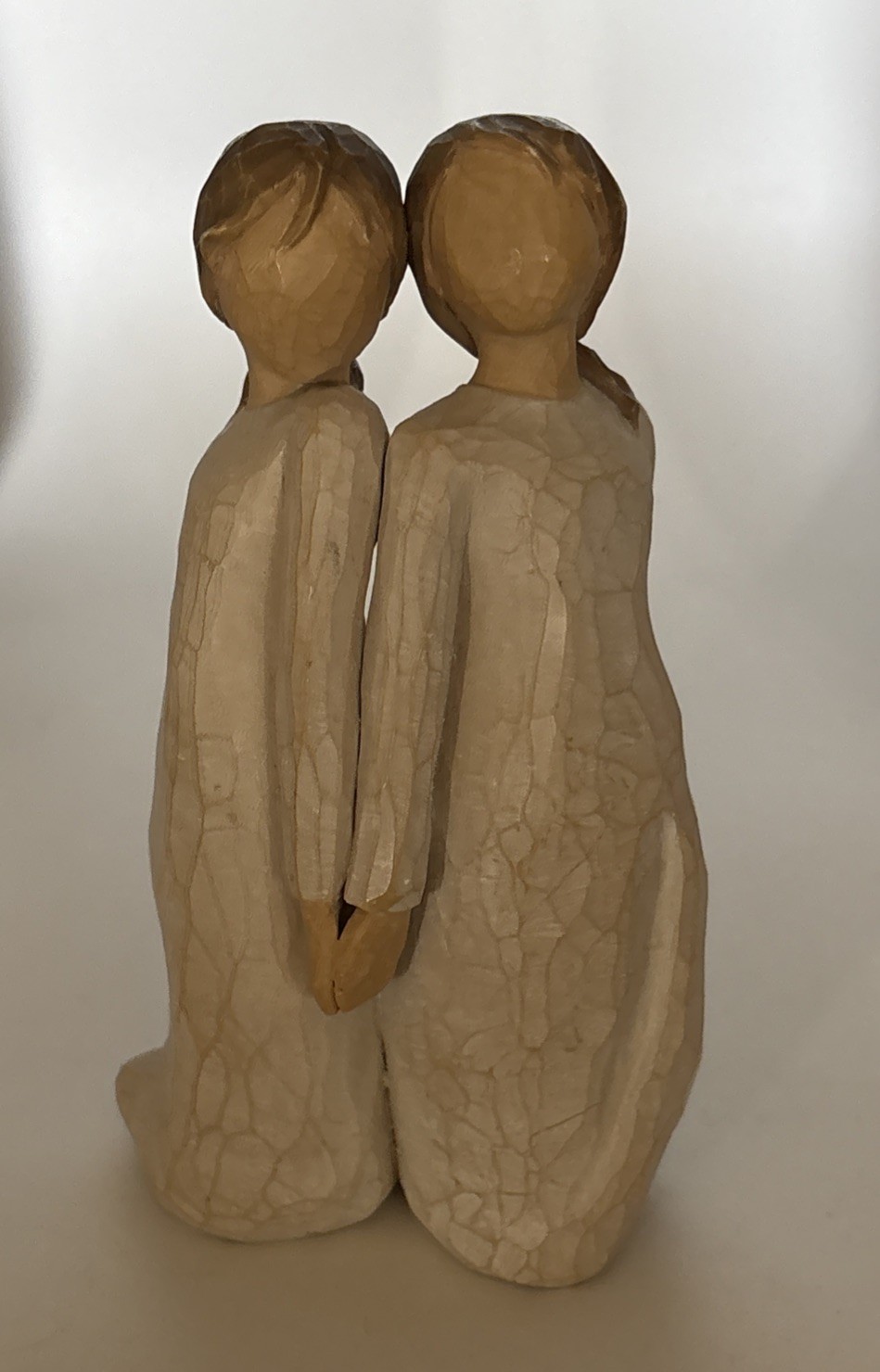 DEMDACO WILLOW TREE TWO ALIKE TWIN SISTERS BY SUSAN LORDI 2004 FIGURINE 5.5”