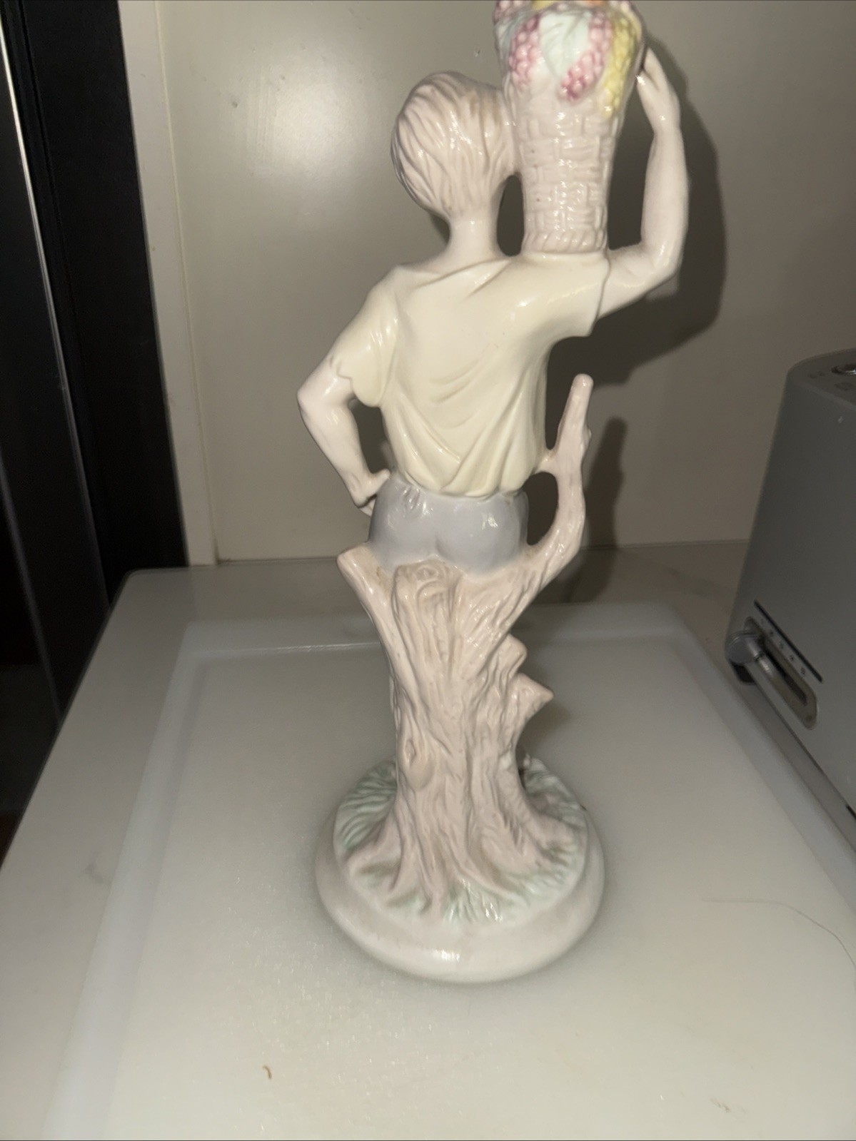 vtg porcelain figurine Mid- 20th Century Glazed Porcelain