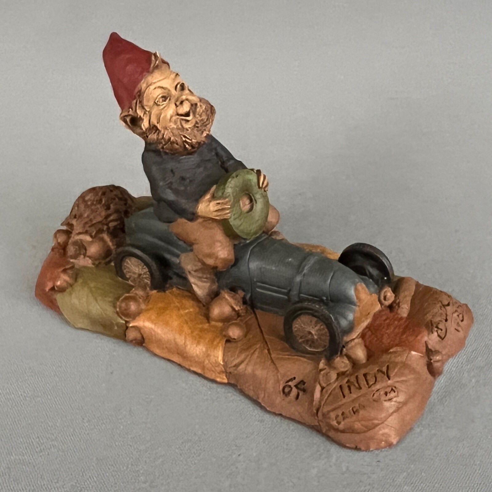 Tom Clark Gnome Indy Figurine 1988 Race Car Driver 3.5 in #64 Hidden Penny