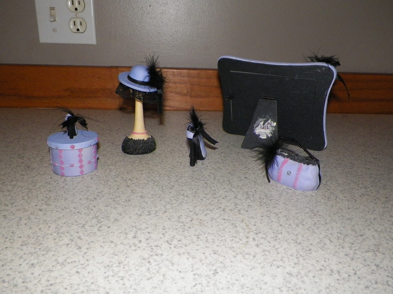 PURPLE Girl’s Room Dresser Decor ~ Trinket box ~ Picture Frame ~ Shoe + More