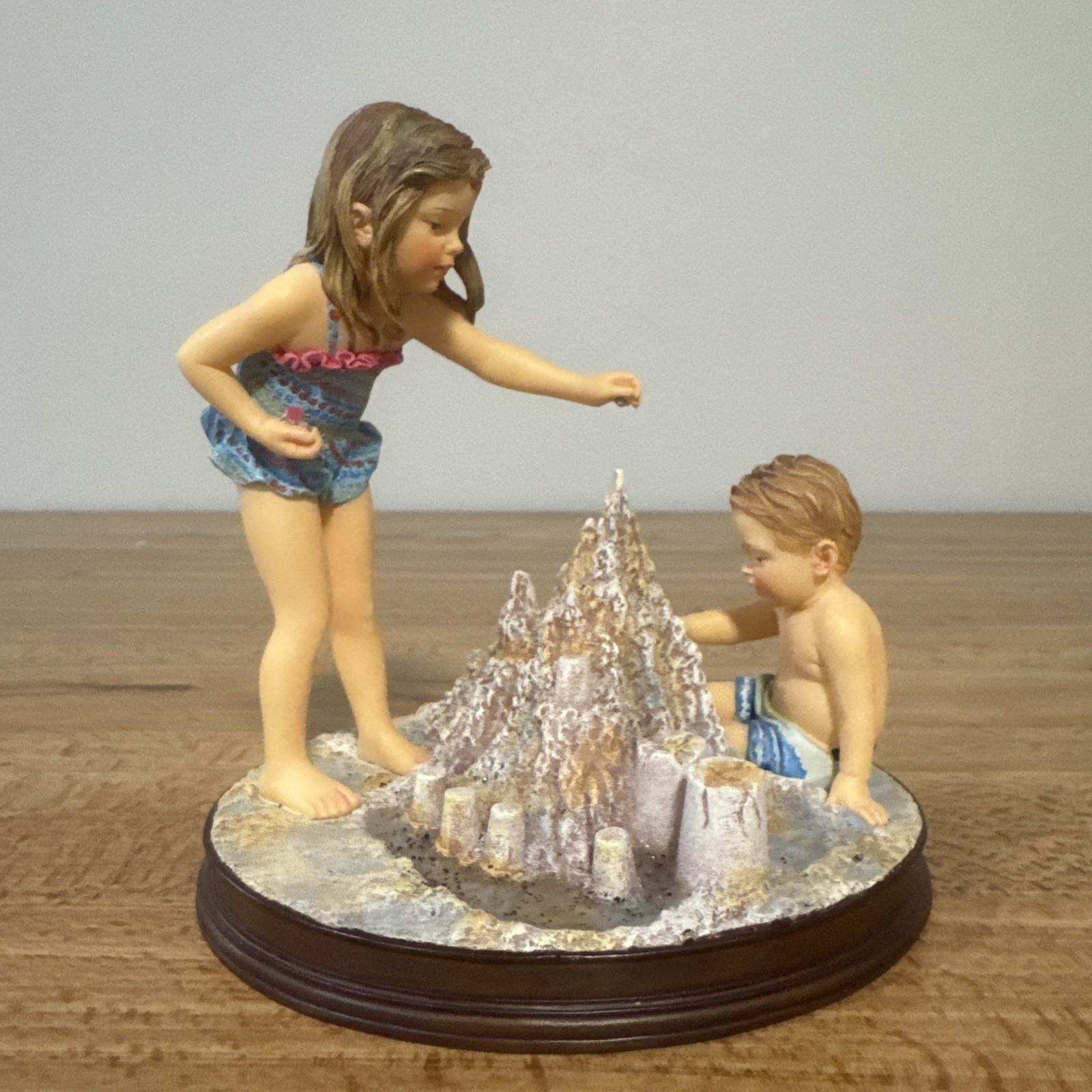 Mama Says Figurine “The Family That Plays Together, Stays Together” 2009- No Box