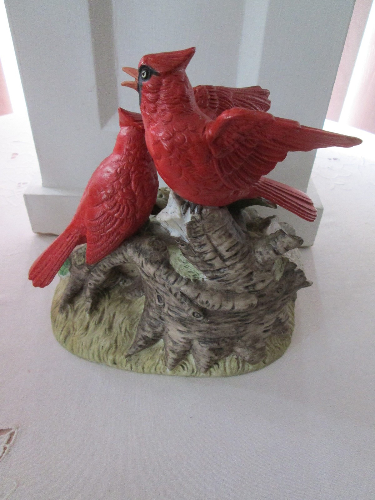7 inch Cardinal Porcelain Figurine, Jonathon Byron, Broken Flower Petal, VTG