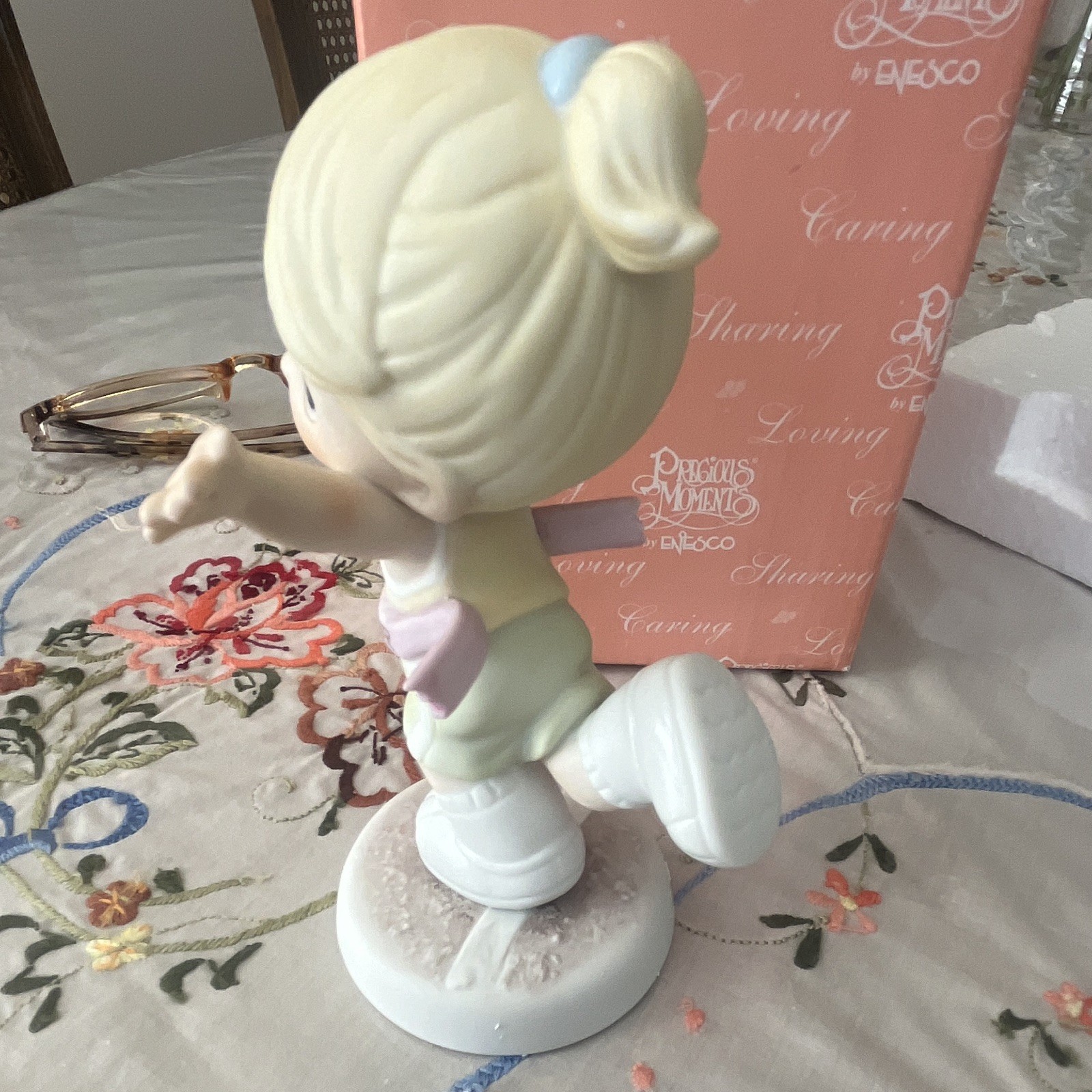Precious Moments 2005 ‘Walk Run Empower’ Collectible with Box #4001662