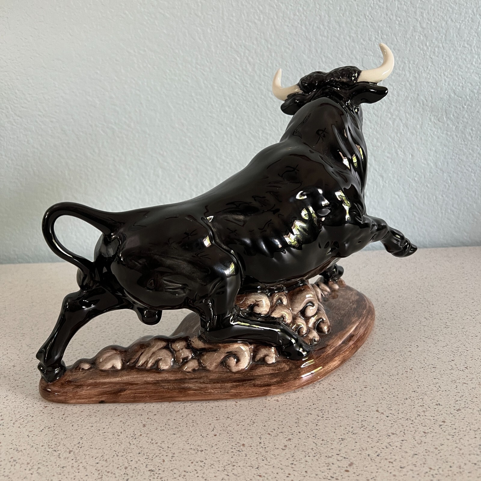 Vintage 9.5″ Black Bull Fighting Atlantic Mold Hand Painted Ceramic Figurine