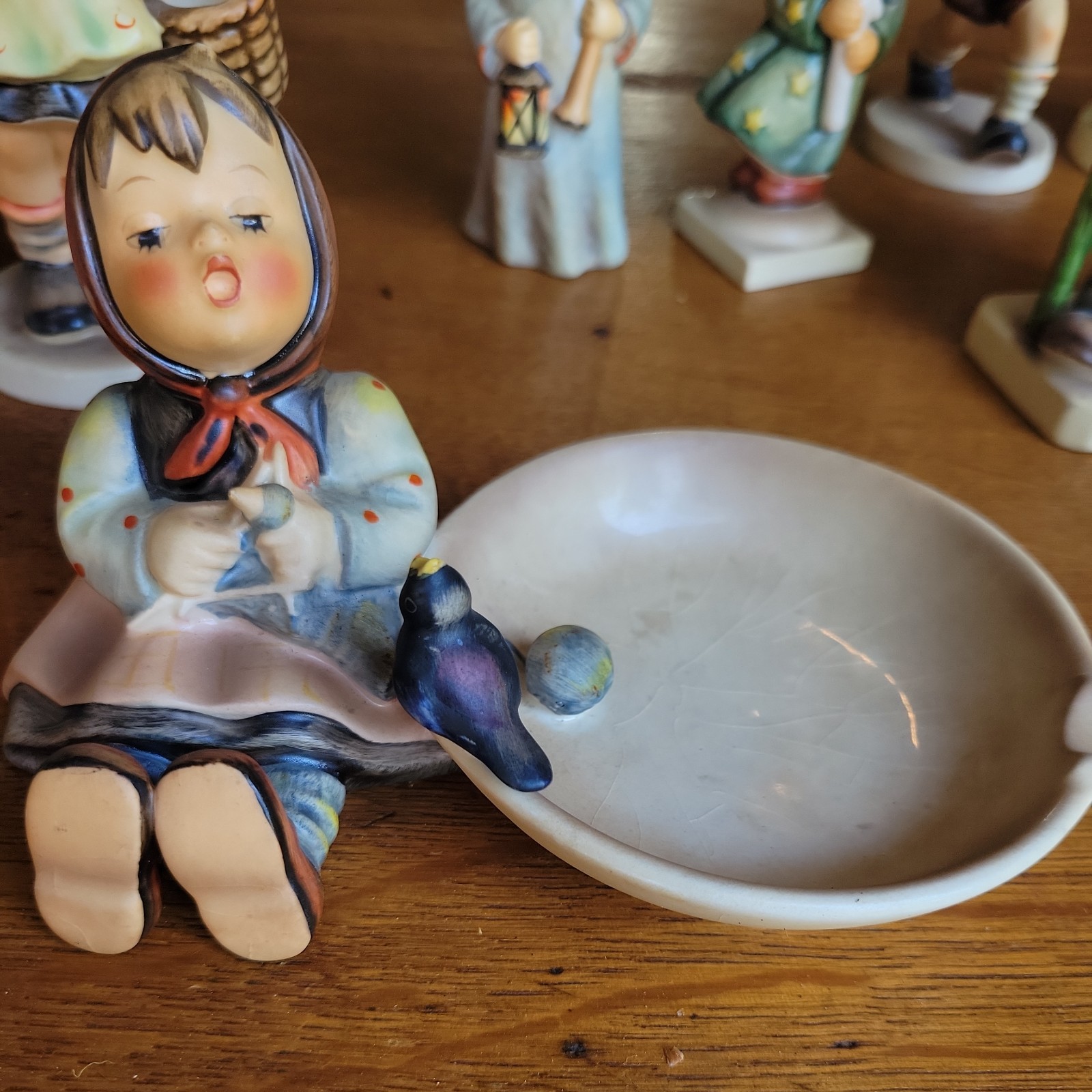 Collection Starter Of Hummel Figures