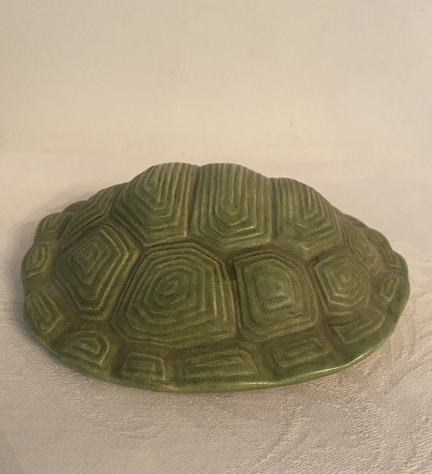 Vintage 1967 Holland Mold Green Ceramic Turtle Tortoise Jar with Lid Signed