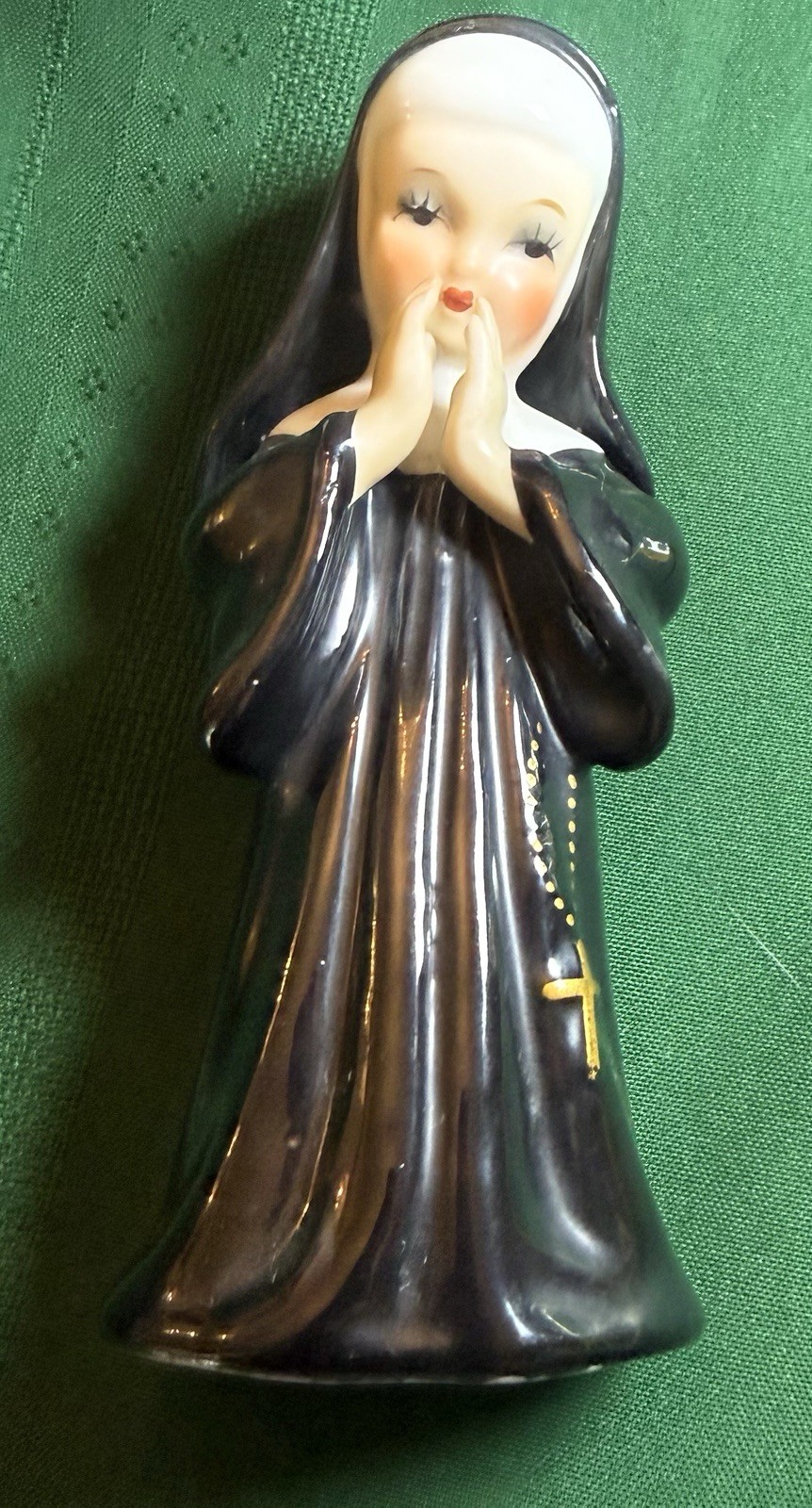 VTG 1956 L&M Nun Figurine Ceramic Handpainted Religious Figure 5”