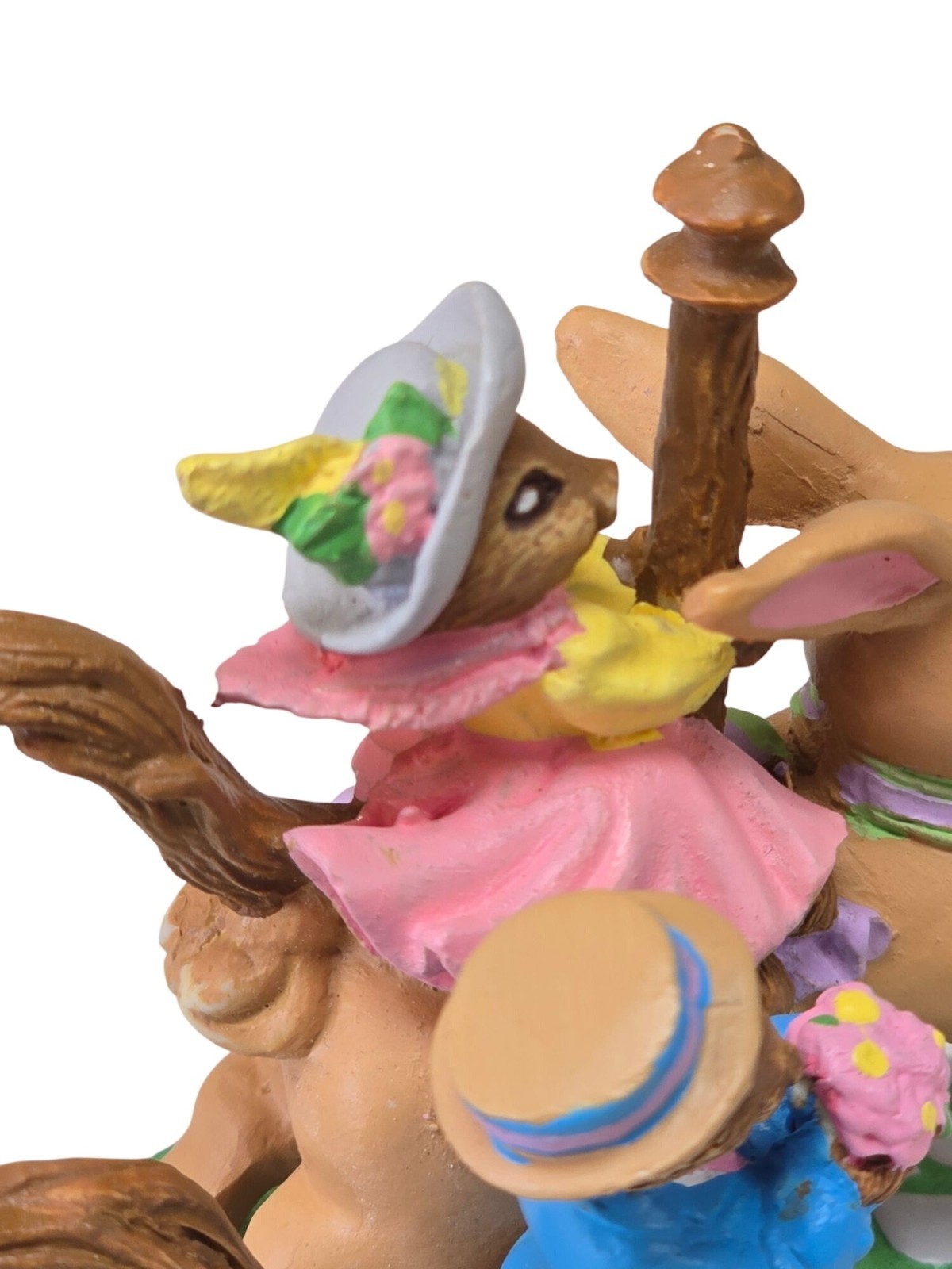 Avon 1993 Easter Bunny Collectible Figurine Storybook Scene Kathy Jeffers