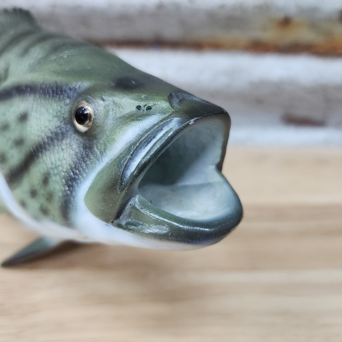 VTG Land & Sea Nature Series 12” Smallmouth Bass Wall Hanger Lifelike Fish 1993