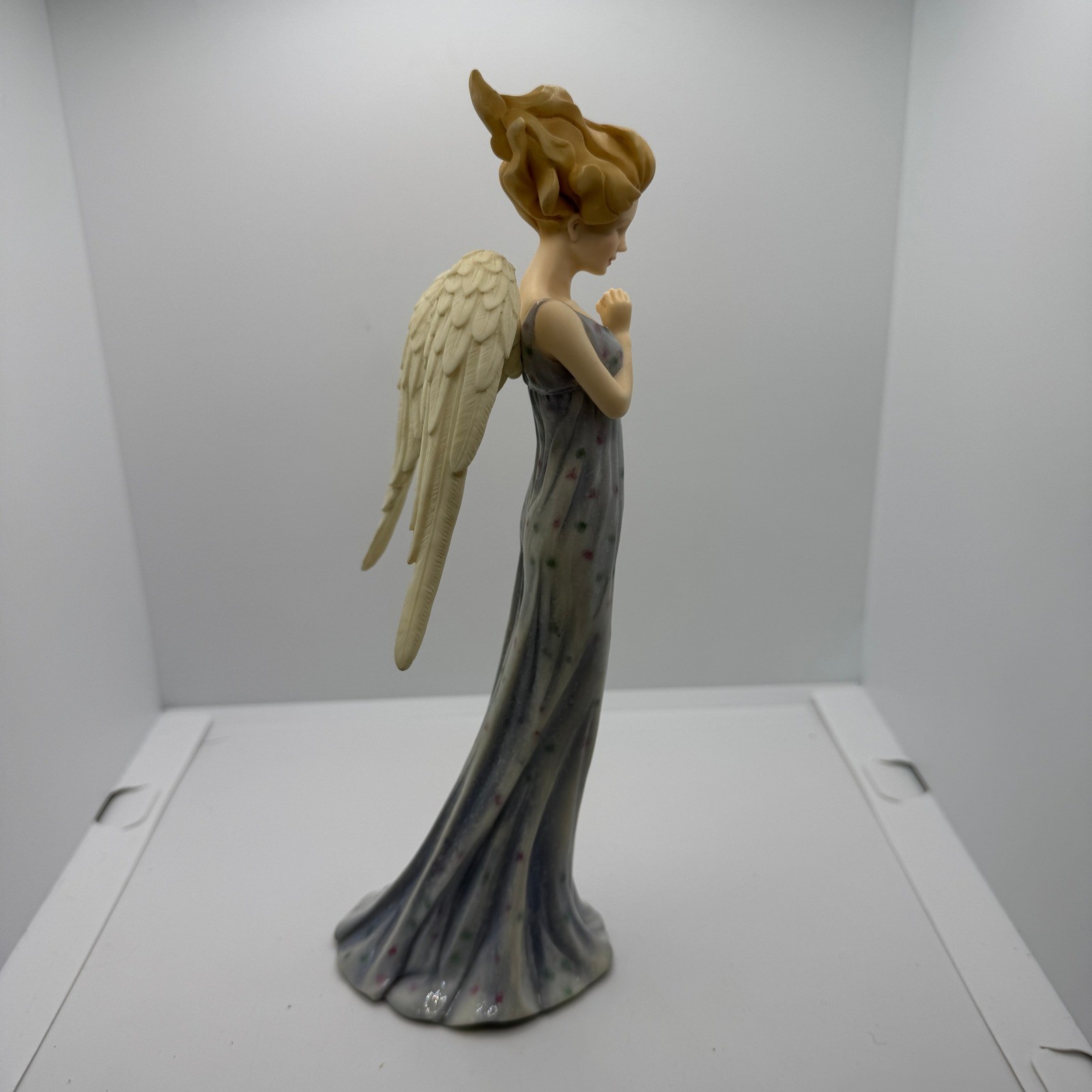 Angels and Company FAITH Angel Figurine Cloudworks 2003 Praying Woman Home Decor