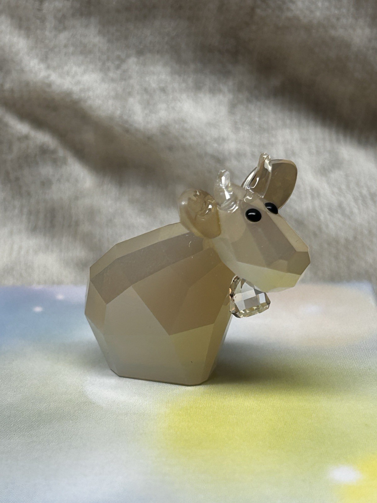 🐮 Swarovski Crystal MINI 2015 L.E. Lovlots, Platinum White Mo Cow Figurine