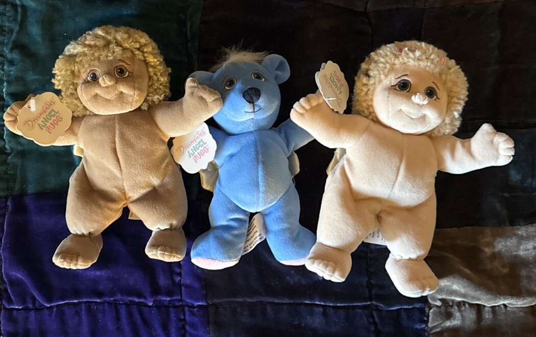 3 DREAMSICLES ANGEL HUGS Peaches Blueberry Cupcake WITH TAGS 1998 CAST ART 8”