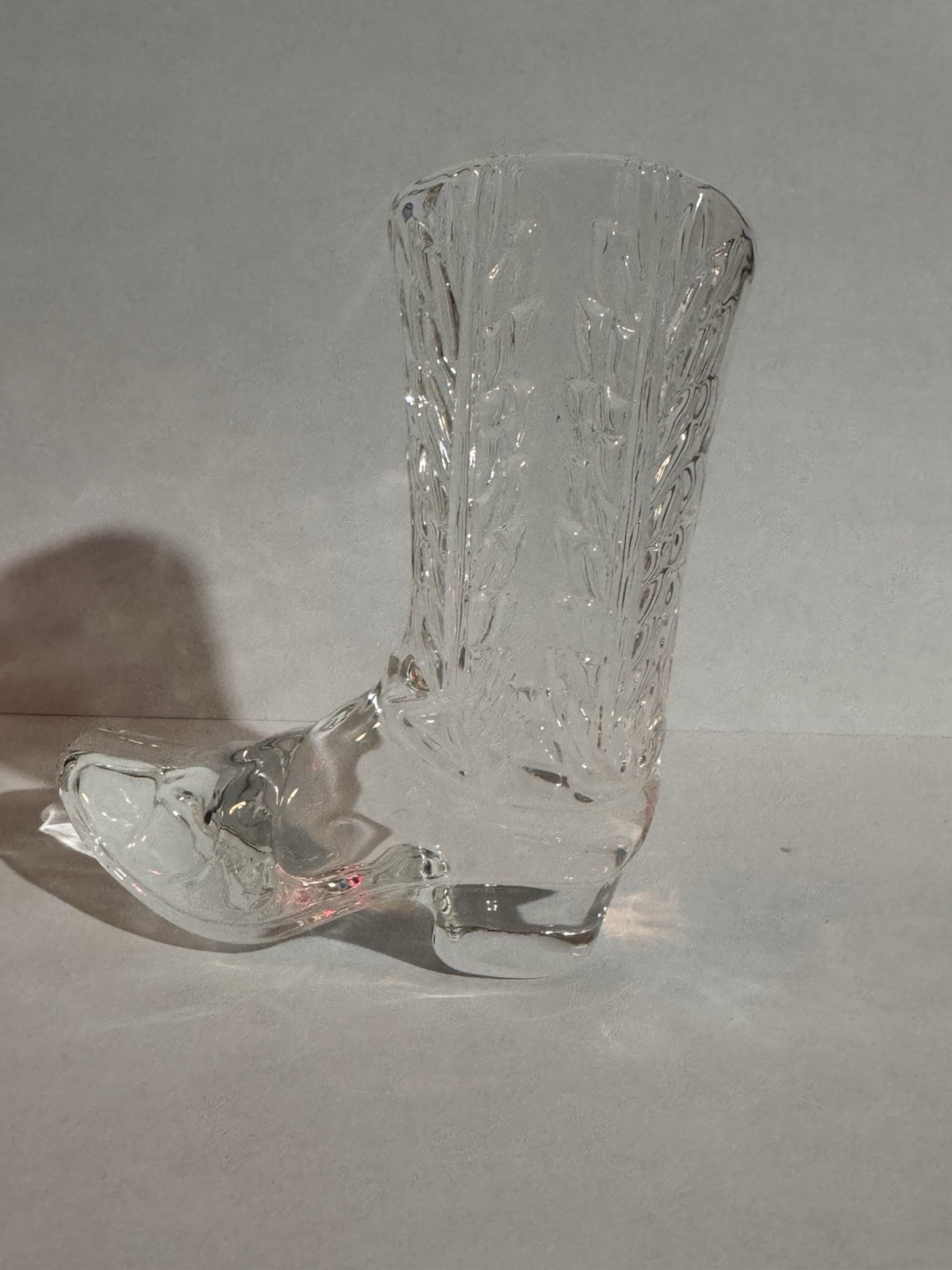 TEXTURED AND SMOOTH CLEAR GLASS COWBOY BOOT FIGURINE NEW