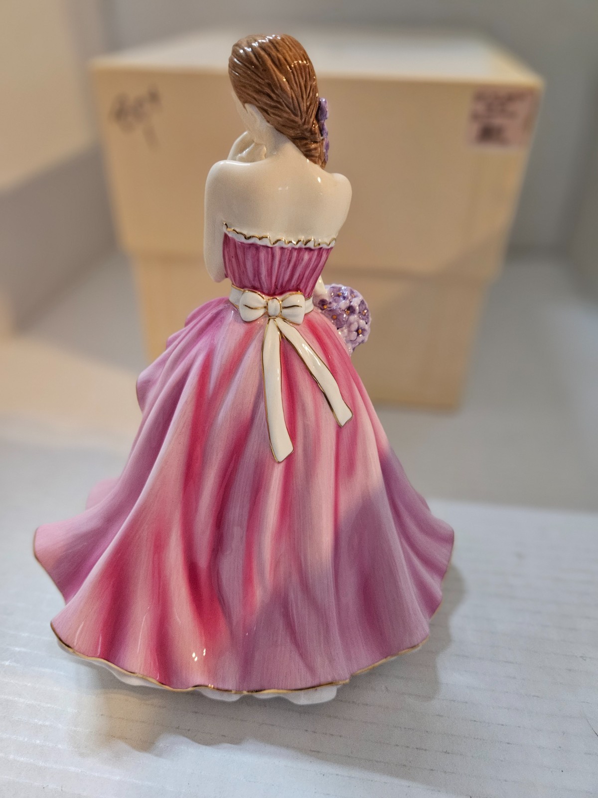Royal Doulton Pretty Ladies Rebecca Figurine 2011 HN5516 w/Box EXCELLENT!