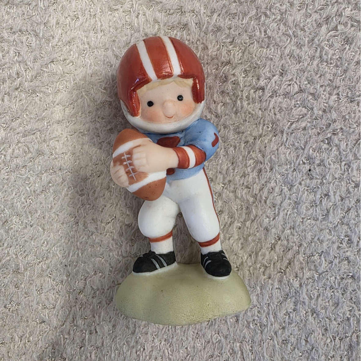 Enesco Football Player Figurine 1985 Ceramic Hand Painted Multicolor