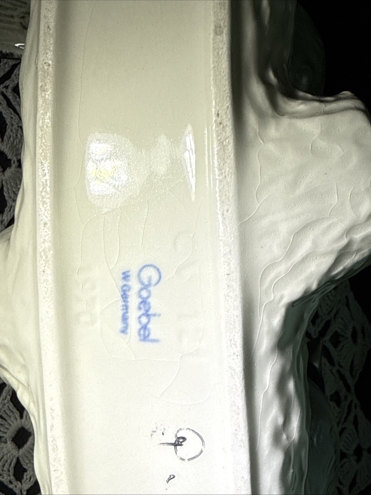 Goebel 1970 Three Sparrows On White Log Porcelain CV 121 West Germany Stamped