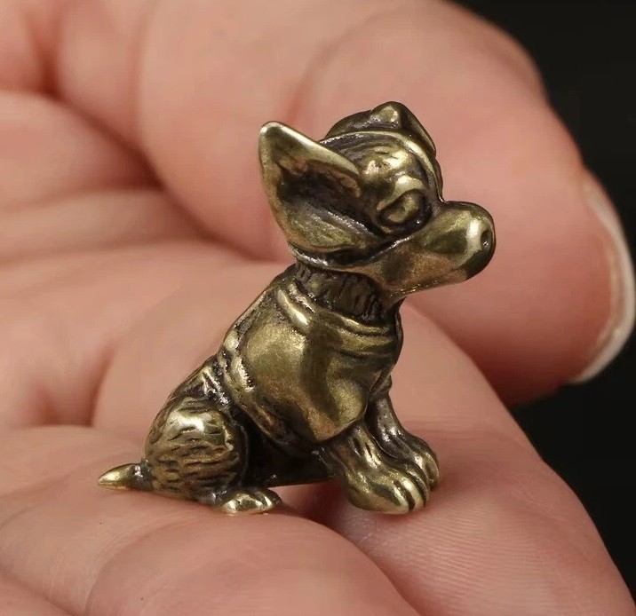 Brass Copper Chihuahua Dog Animal Figurine Mini Statue Table Home Decoration Toy