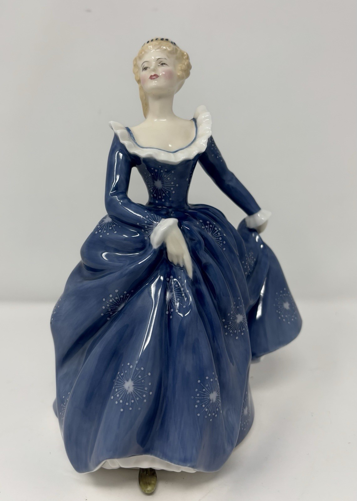 Royal Doulton Fragrance Blue Dress Lady Figurine HN2334 Bone China LTD ED 1965