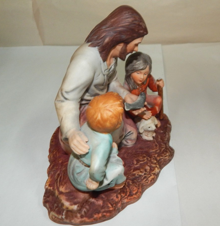 1983 HOMCO Jesus the Fisherman MASTERPIECE PORCELAIN Figurine Children Fish READ