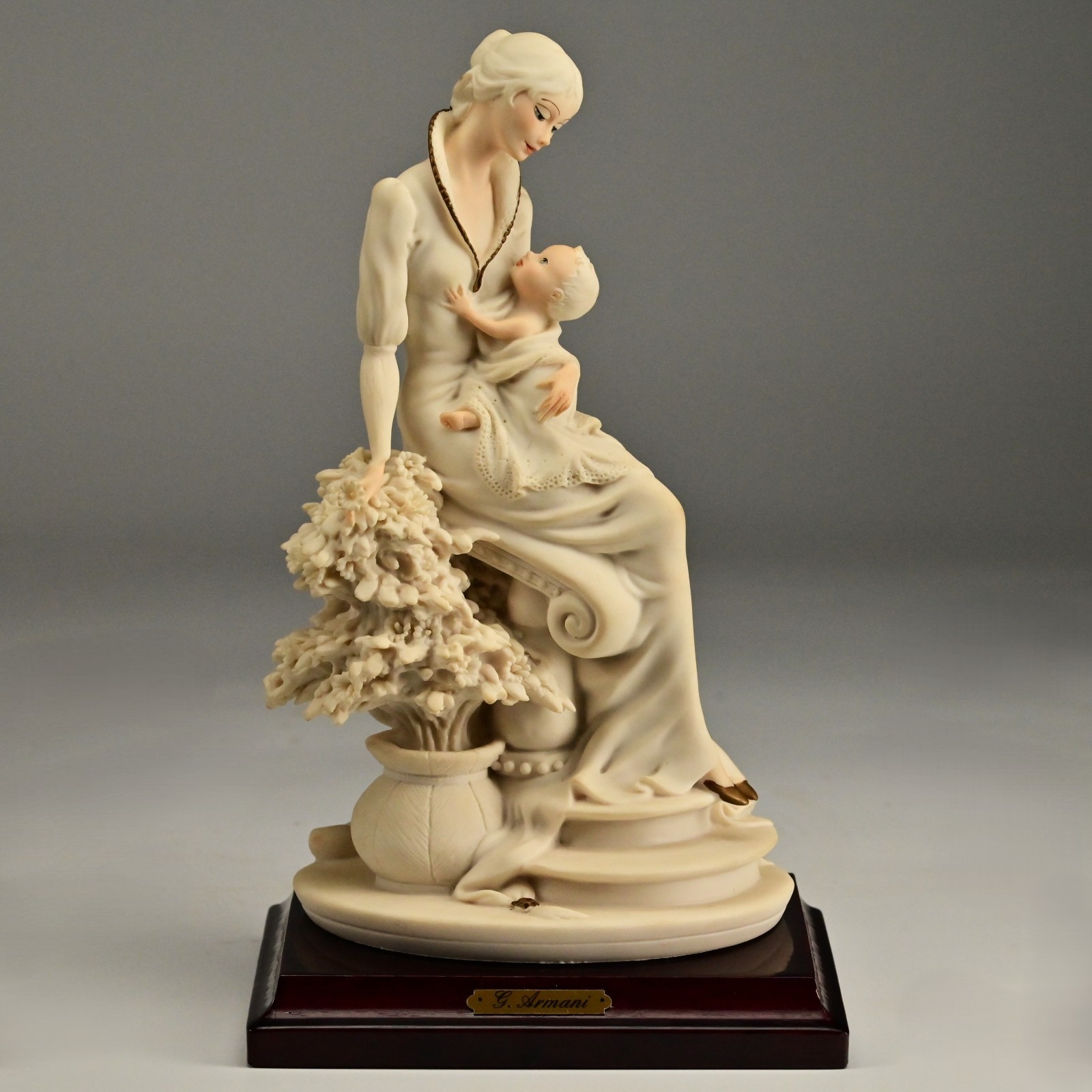 GIUSEPPE ARMANI Original Vintage Signed Capodimonte Sculpture Figurine Statue