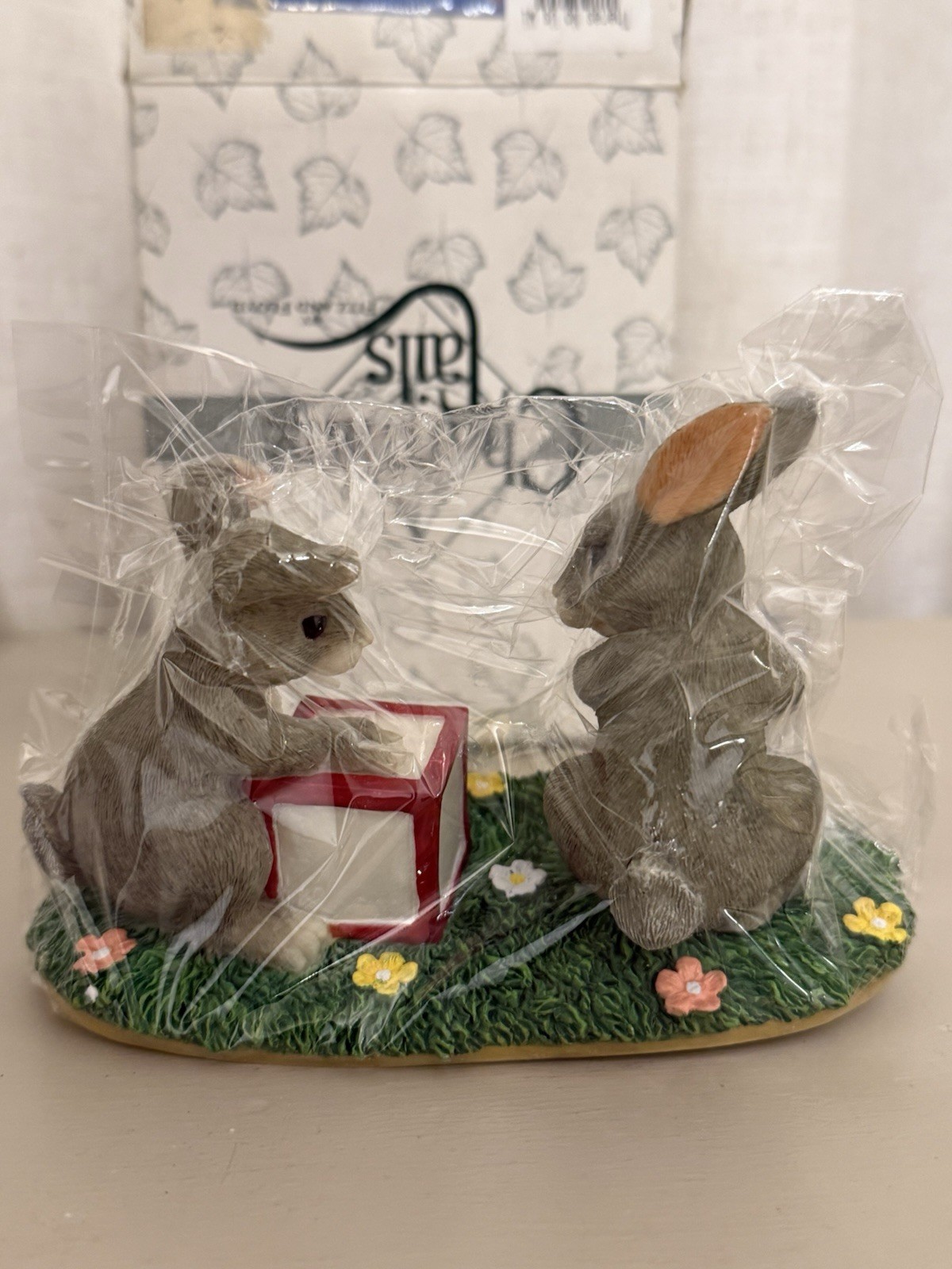 Charming Tails “There’s No US Without U” Fitz & Floyd 89/703 Rabbit Figurine NIB