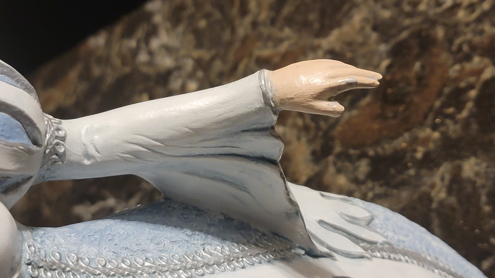 The Snow Queen – 16″ Hand Made Kiln Fired – Made In USA RARE – 1960s