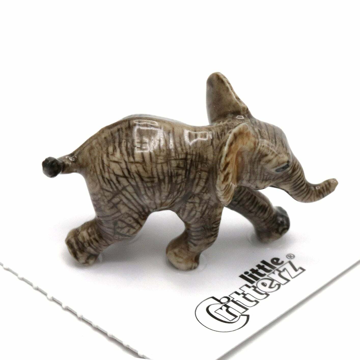 Little Critterz Elephant – Elephant Calf “Heart” – miniature porcelain figurine