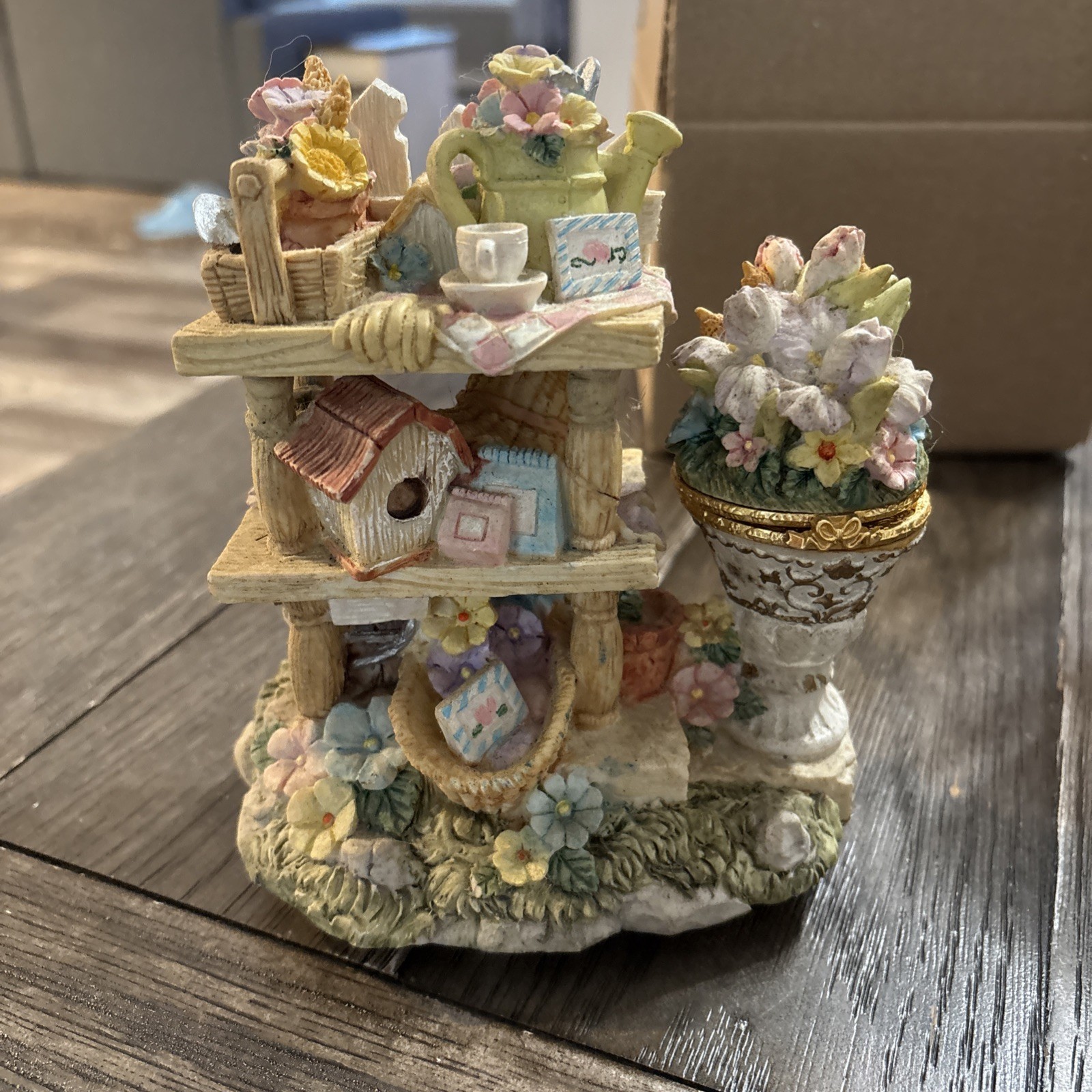 Vintage Resin Musical Birdhouse Garden Scene Figurine. 6” Tall X 5” Wide