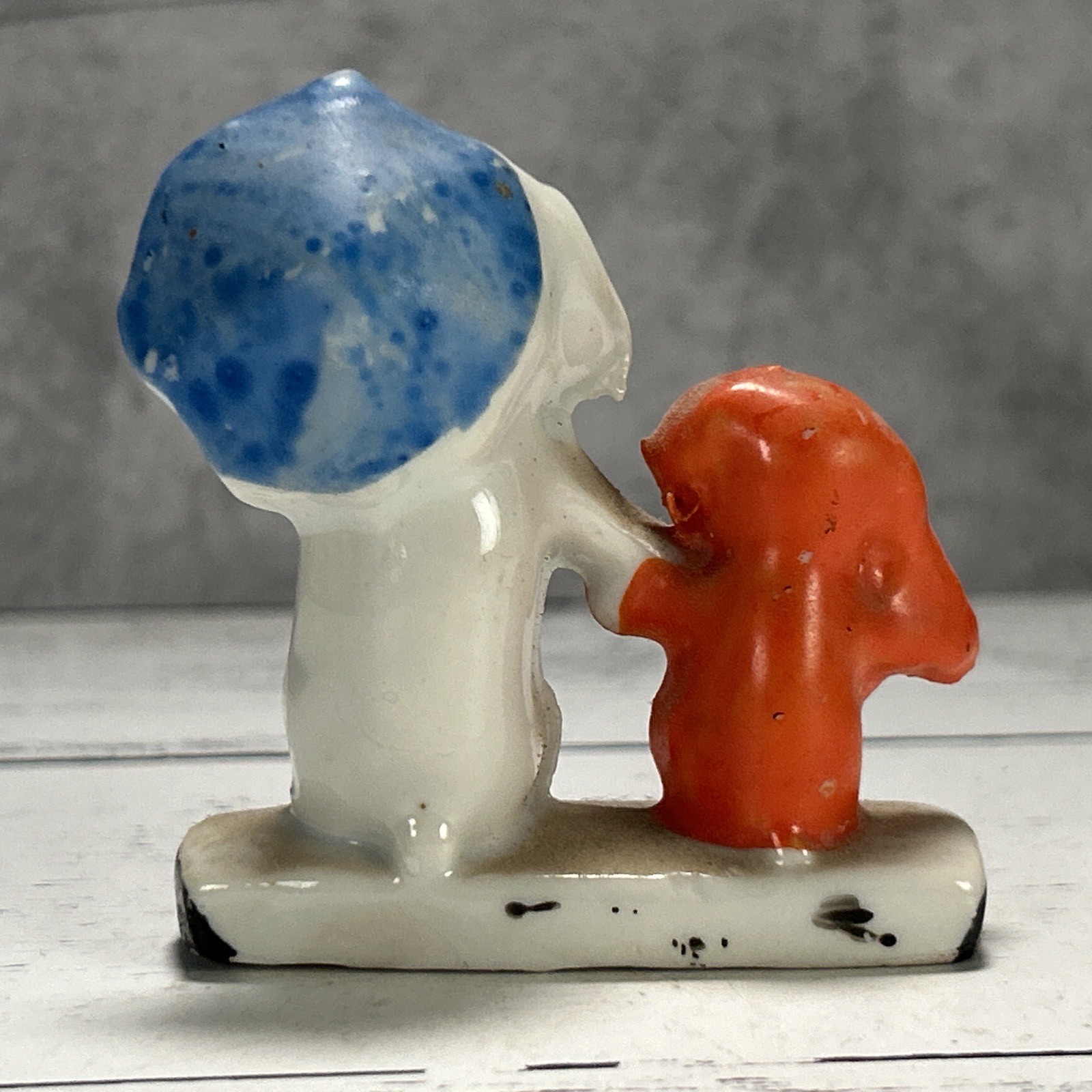Vintage Ceramic Anthropomorphic Puppies Under Umbrella 1950s Japan Cute Dogs