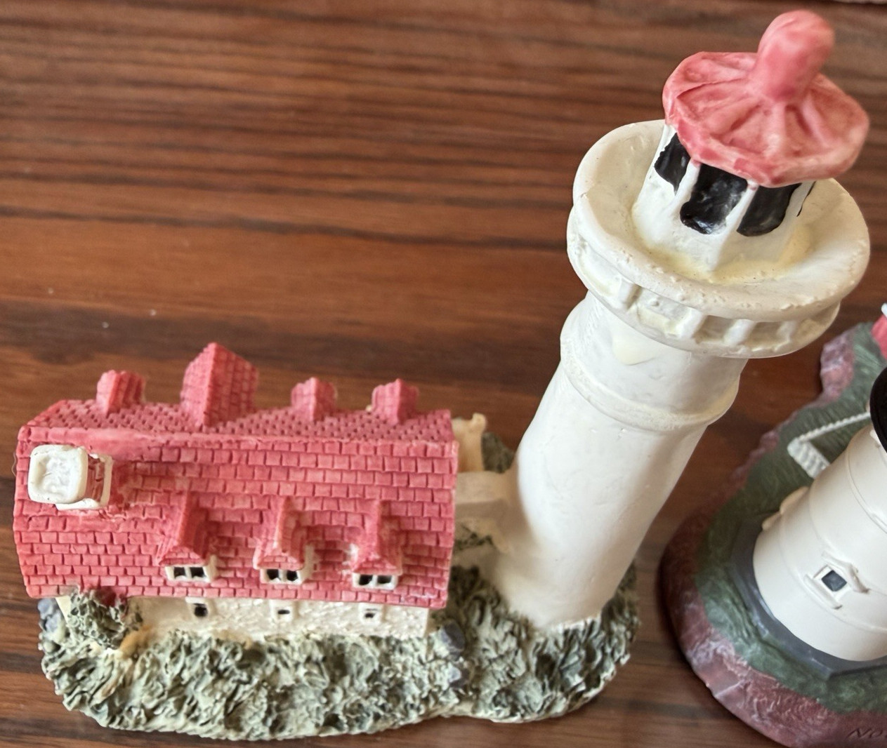 2 Lighthouses Spoontiques Cape Neddick ME Nubble Limited Edition & Unknown MINT!