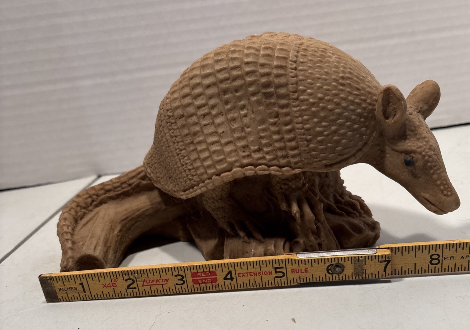 Armadillo Detailed Figurine Made In Mexico. (DA5)