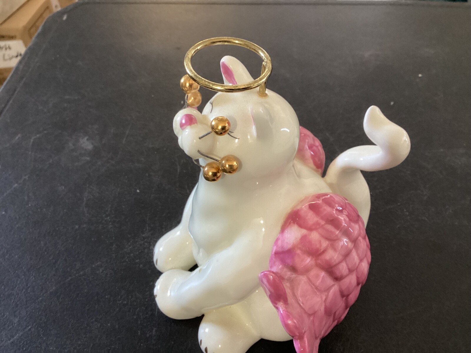 Lacombe Ceramic 2002 Angle Cat Figurine #86076